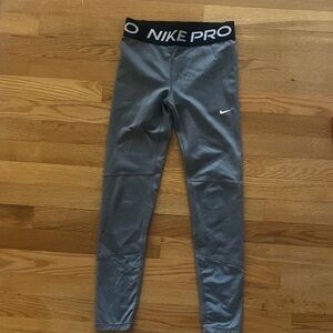 Nike Pro Girls Gray Leggings